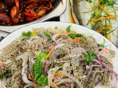 -丹水桥地锅鱼·翘嘴鲌·地方特色全鱼宴(丹江口大坝店)