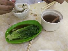 花生眉豆炖鸡脚-东平传统鸡饭(德信华城店)