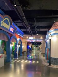 -点点梦想城(鑫苑都汇店)