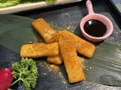 -刘姐啤酒鱼民族演艺餐厅(西街总店)