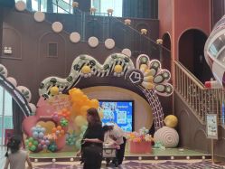 -MELAND CLUB亲子乐园•派对(虹桥万象城店)