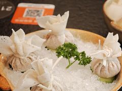 竹笙福气小汤包-得意咚瓜·顺德鱼生·冬瓜火锅(深圳首店)