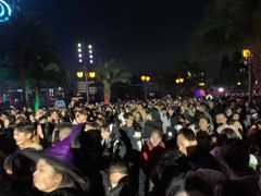 -七彩云南欢乐世界