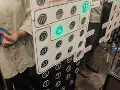 -屋顶花园餐厅(步行街老地王大厦店)