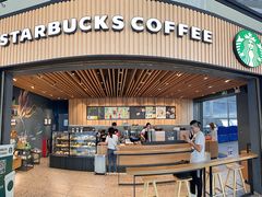 -星巴克(广州南站A18检票口楼上)