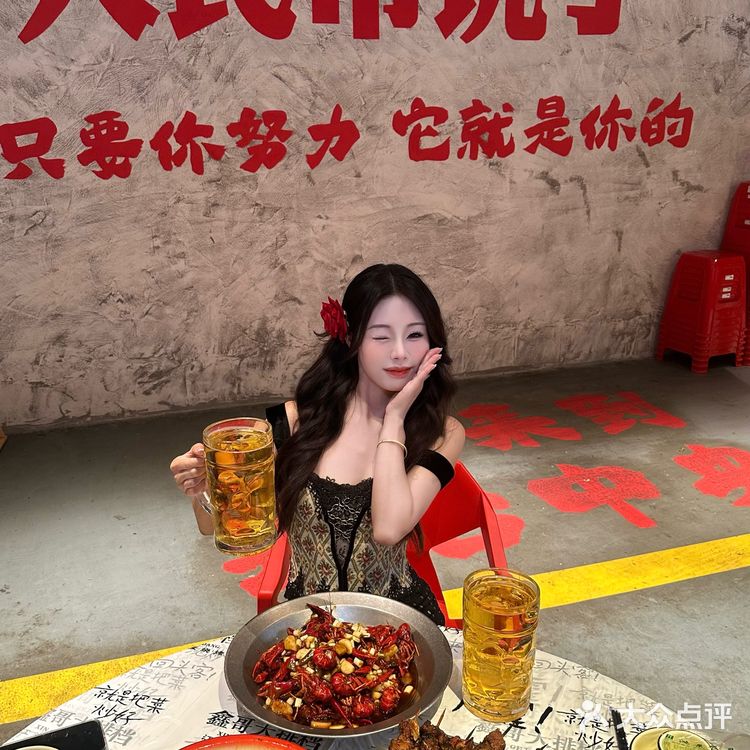 渝北新开的大排档!辣妹聚集地!🔥