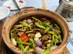 啫啫生肠-天宝食坊·啫啫煲大排档(西华路店)