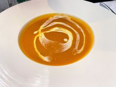 奶油栗子南瓜汤-小莫餐厅And More Restaurant西餐(北京展览馆店)