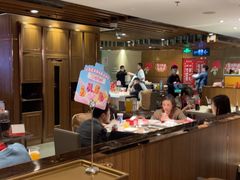 -海底捞火锅鲜切牛肉主题店(长寿路店)