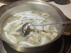 -喃喃椰·糟粕醋·椰子鸡火锅(七堡花园店)