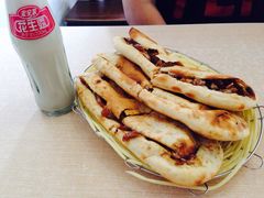 -宝光熏肉鞋底火烧(新街口店)