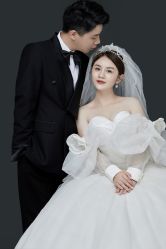 -卡米拉婚纱摄影工作室(金汇广场店)