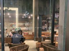-星巴克臻选(广州高德置地秋广场店)
