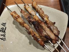 -亮亮面馆(经六路店)