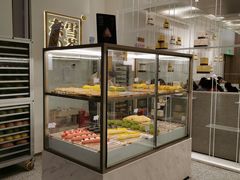 面包甜点陈列柜-奈雪的茶(市百一店)