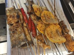 -破瓦寒窑·地摊烤羊排