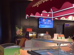 -涨巢·潮玩水疗局