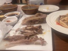 -贯贯吉·清真餐厅(浙江中路店)