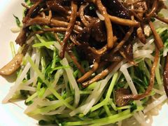 -新大咀港式茶餐厅(宝山万达店)