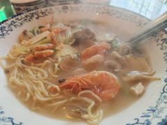 -霆记海鲜·只为这碗面(滨江店)