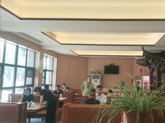 -梅利汴京烤鸭•开封豫菜地标店(铁北街店)