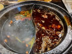 菌汤鸳鸯锅-唇辣号重庆老火锅(亦庄店)