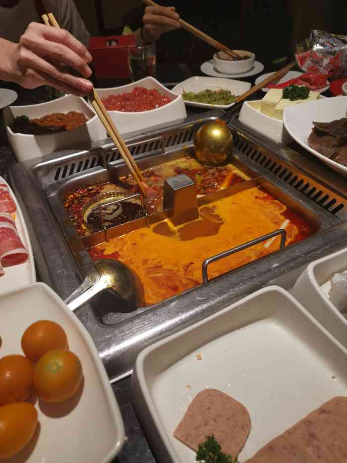 海底捞是中国唯一进入世界前十的餐饮企业民族骄傲