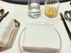 -新荣记(BFC外滩金融中心店)