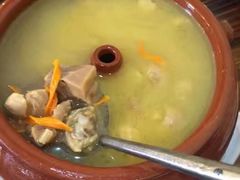 -小锅巴纳西餐厅