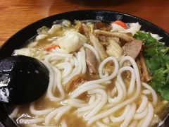 -鑫花溪牛肉米粉(凤凰街创始总店)