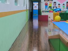 -小岳飞儿童训练馆(华腾店)