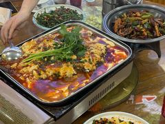 -邹胖哥好好吃餐馆(荔波美食街店)