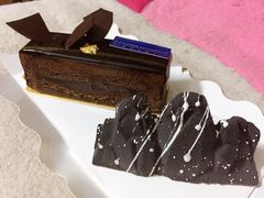 -LE SAPHIR 莎菲尔菓子(和兴店)