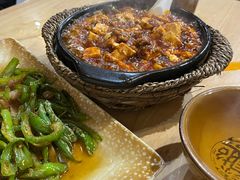 -茂县小辣椒川菜馆-羌家铜锅土火锅