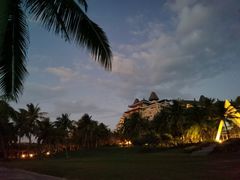 -海南清水湾莱佛士酒店