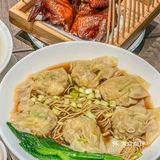 不愧是来自香港的必吃榜✅ 酥皮叉烧包我真的好爱💕