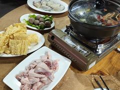 -濠轩阁特色生蚝火锅总店