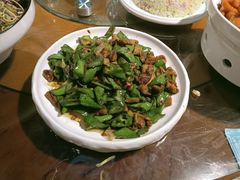 -小鱼儿海鲜港(新村十区店)