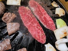 -炼火烤肉店