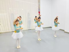 -快乐琴弦音乐舞蹈艺术教育中心(马连道校区)