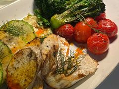 -LESCEDARS  Bistro香柏树(外滩店)