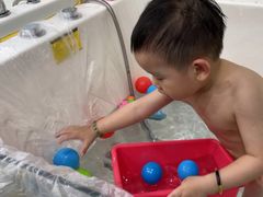 -哲学苑亲子园·早教婴儿托育·婴儿游泳(颐龙湾店)