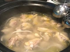 -东椰·海南椰子鸡火锅(朝阳门店)