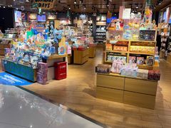 -九木杂物社(新奥购物中心店)