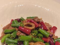 -海派美食·家宴海鲜青岛菜·石锅鲽鱼头(东方城店)