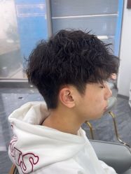 -藤野造型烫染·漂发