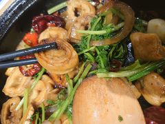 -沙胆彪炭炉牛杂煲(上海日月光广场店)