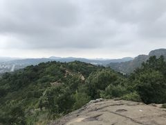 -灵岩山风景区