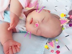 -爱的果实月嫂育婴师(世纪东方店)