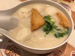 潮州魚蛋粉-翠华餐厅(百老汇店)